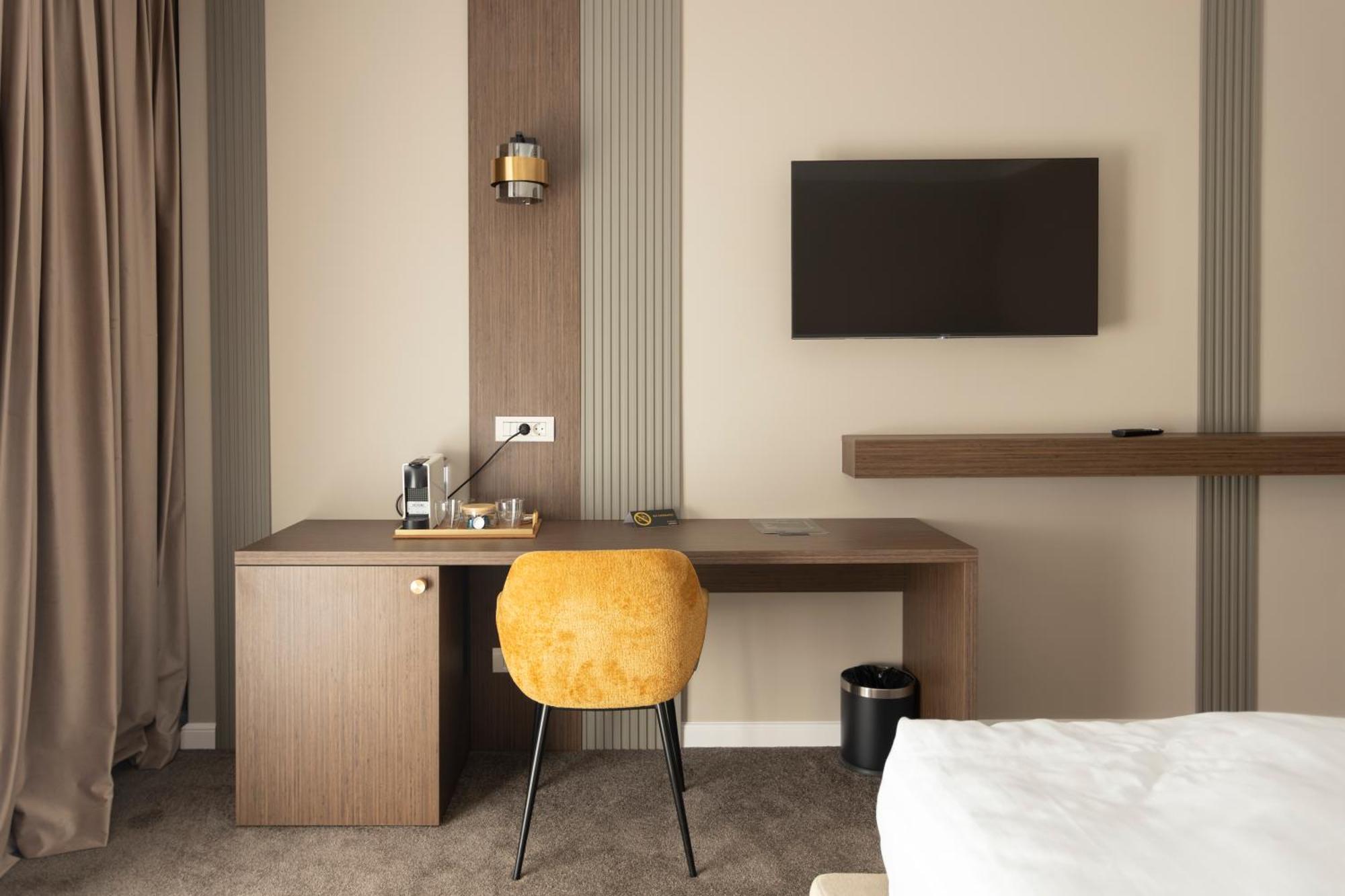 Standard King Room,1655310387:JPEG